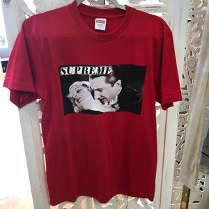 Supreme tee